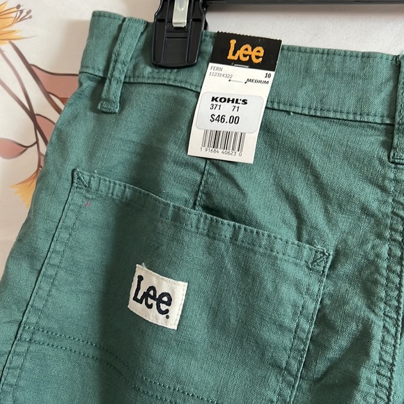 NWT Lee green shorts - Picture 5 of 5